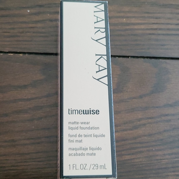 Mary Kay Timewise Matte-Wear Bronze 1